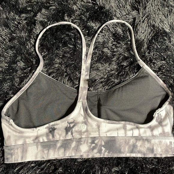 Lululemon Flow Y Sportbra - Picture 4 of 7